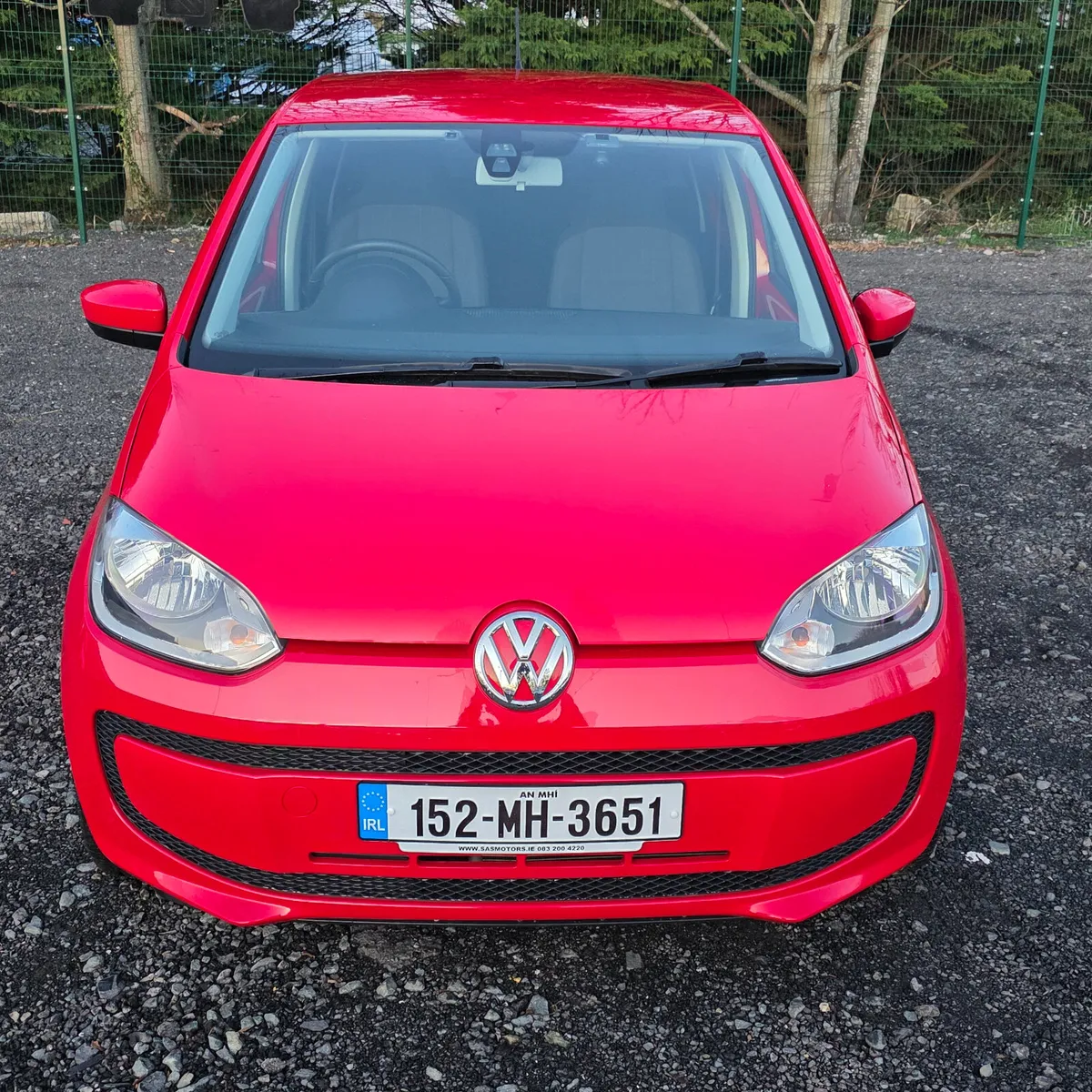 Volkswagen Up! Automatic 2015 - Image 2