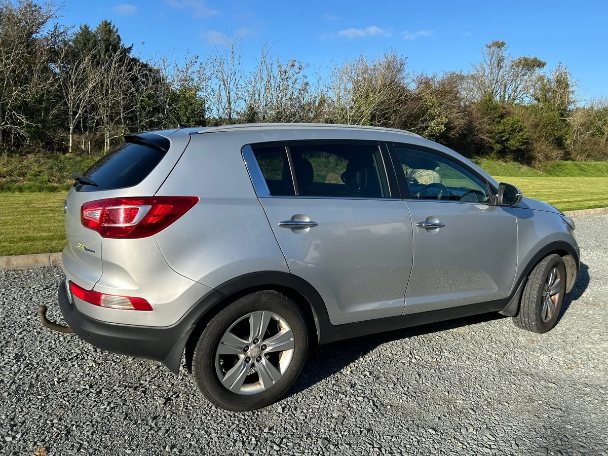 Kia Sportage 2013 (1.7L diesel manual) - Image 4