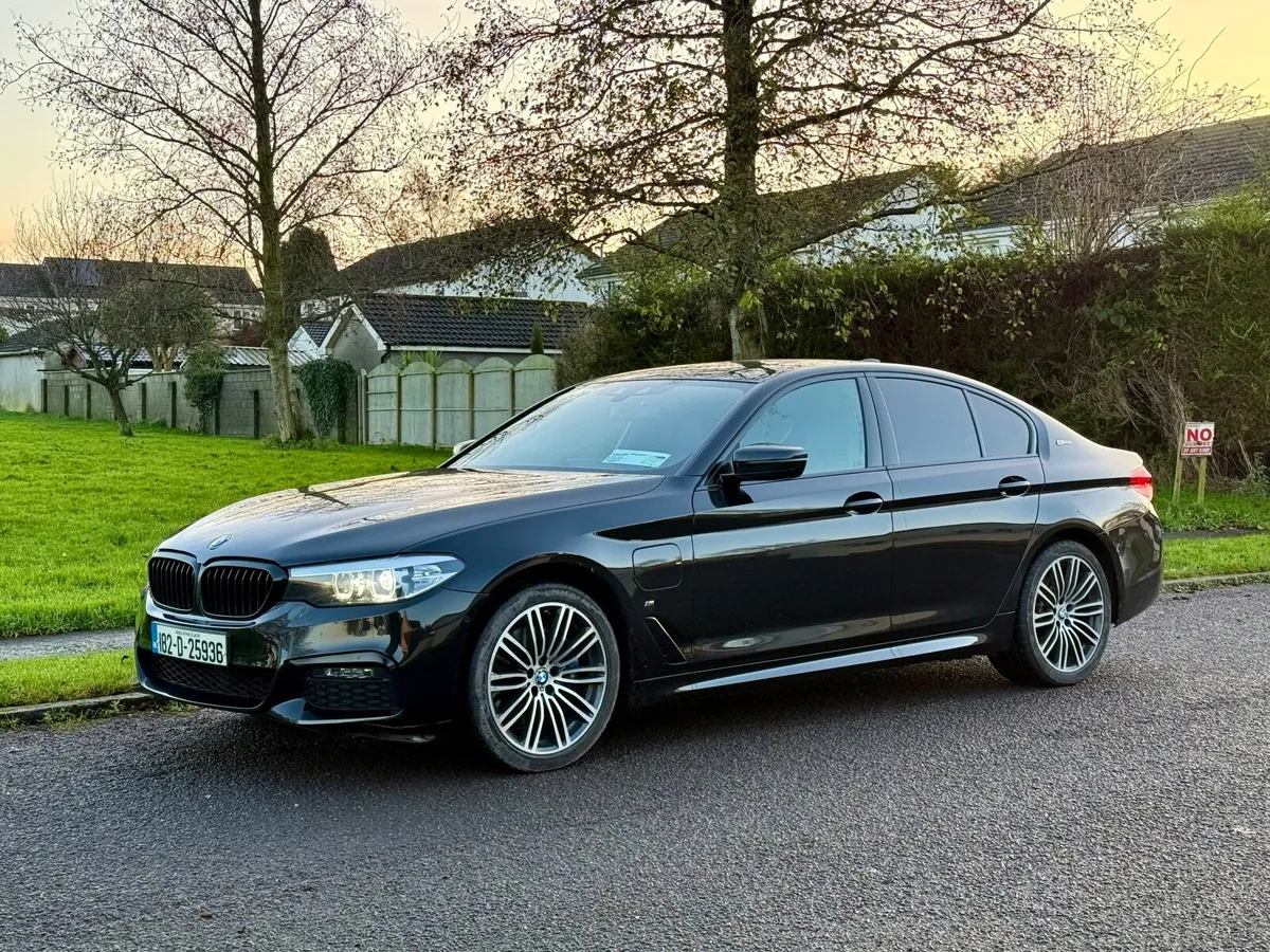 BMW 5-Series 2018 - Image 4