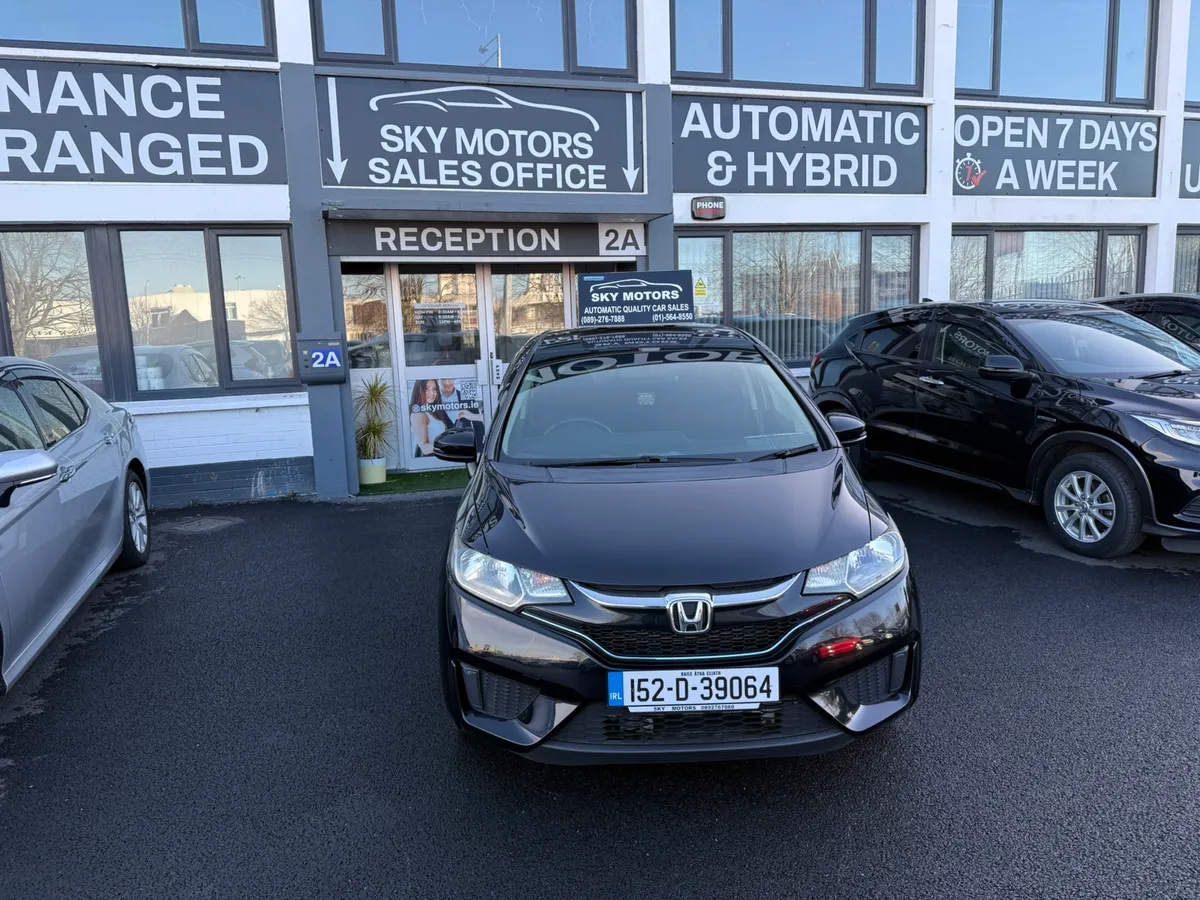 2015 Hinda Fit 1.5 Hybrid Auto,44k Miles Only - Image 4