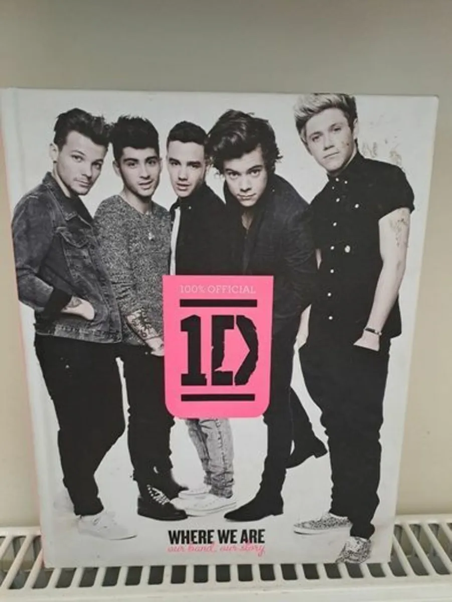 100% official 1D - Image 1