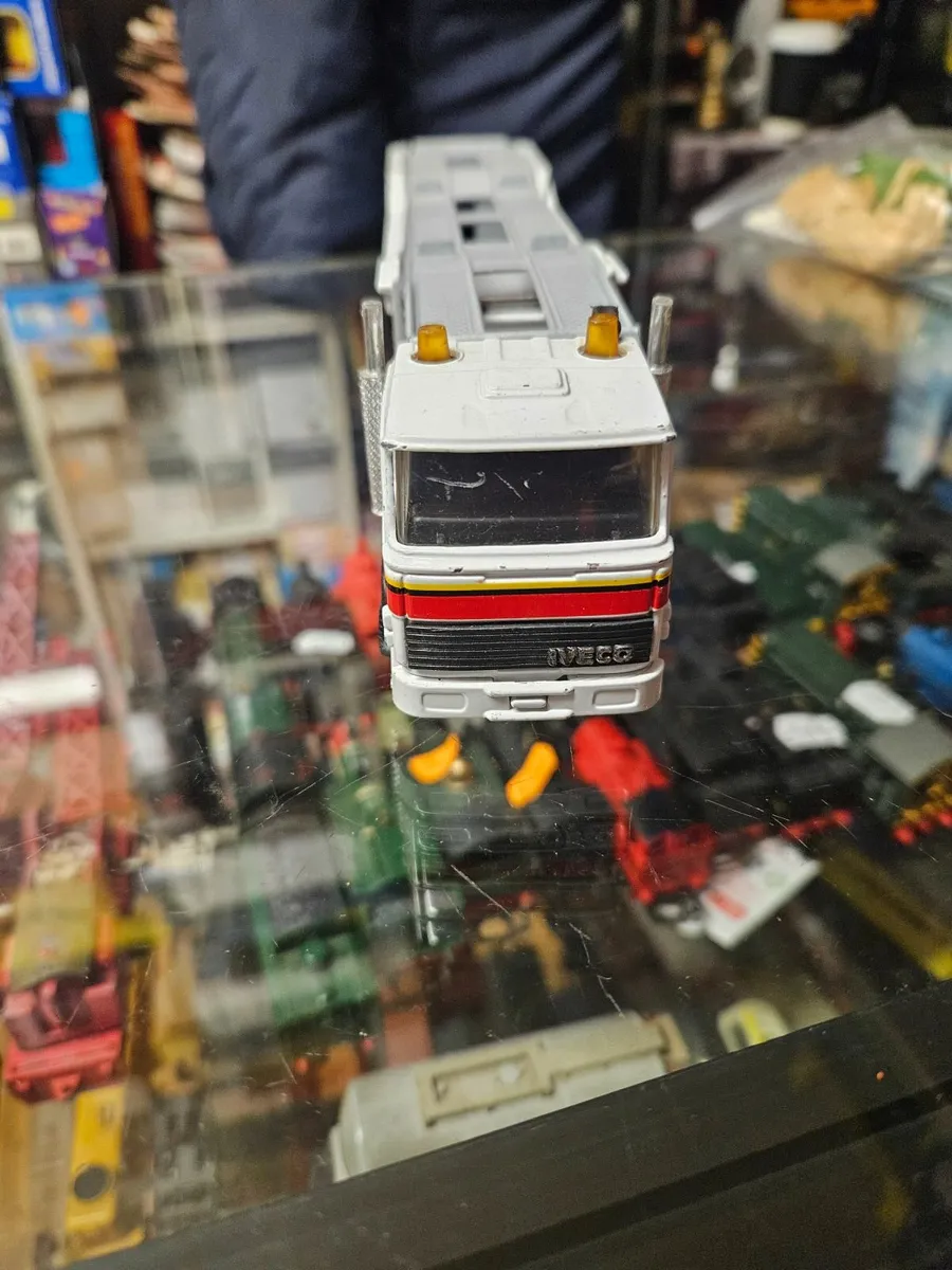 Matchbox Superkings Car Transporter - Image 2