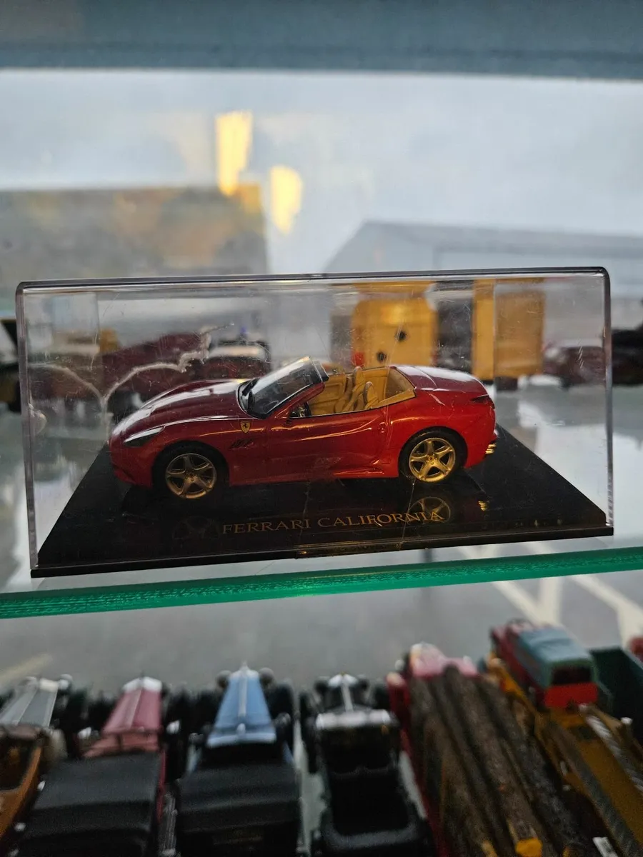 Corgi Atlas Ferrari