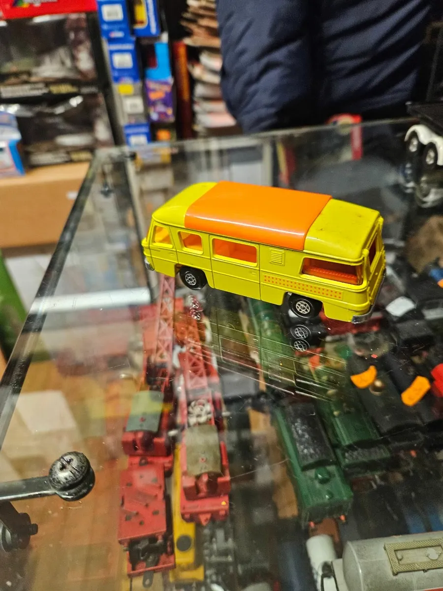 Matchbox Superkings Camper Van - Image 3