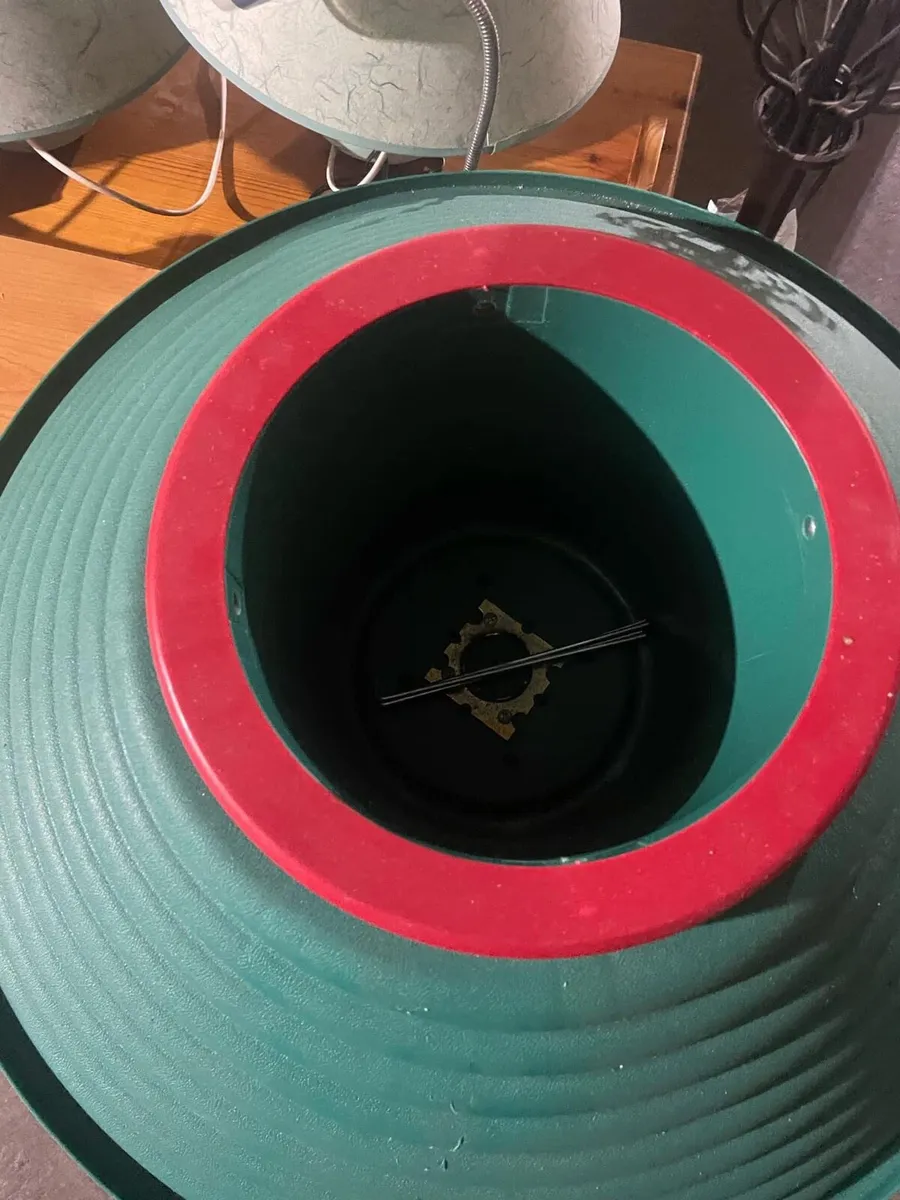 2 Christmas tree stands - Image 3