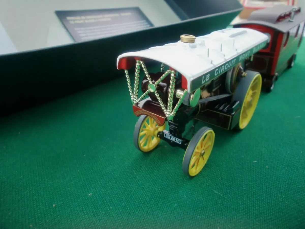 Corgi, Fowler carnival Showman's set - Image 4