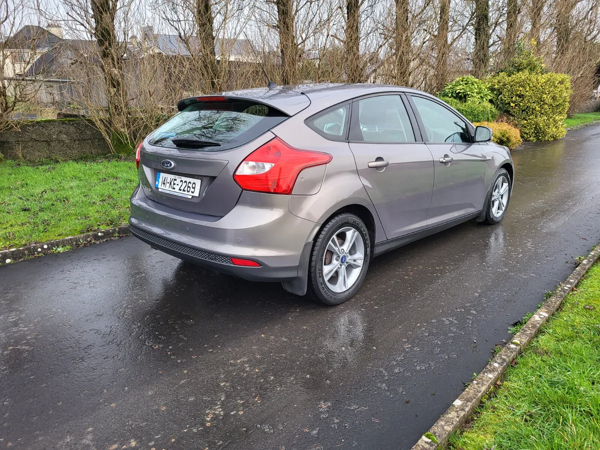 Ford Focus  1.6DIESEL  LOW KMS - Image 4