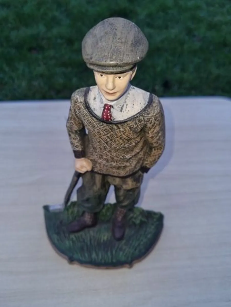 Vintage Large Cast Iron Golfer Door Stop - Image 2