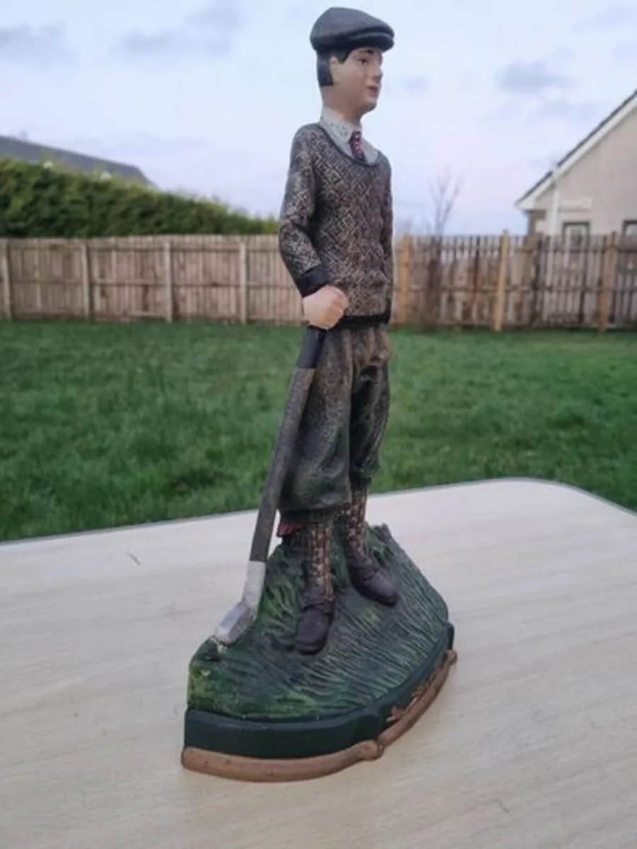 Vintage Large Cast Iron Golfer Door Stop - Image 3