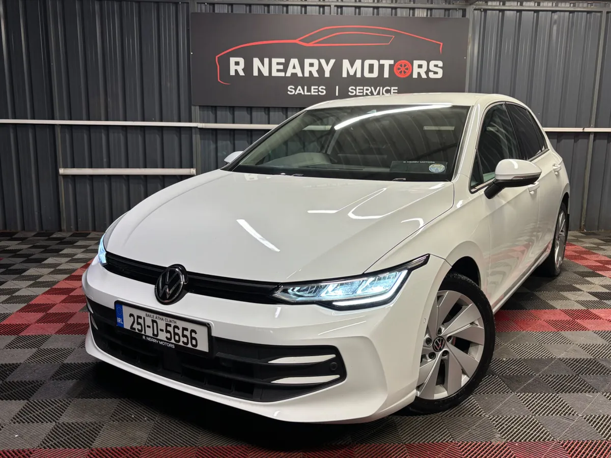 2025 Volkswagen Golf  GOLF EDITION 75 2.0  116bhp - Image 1
