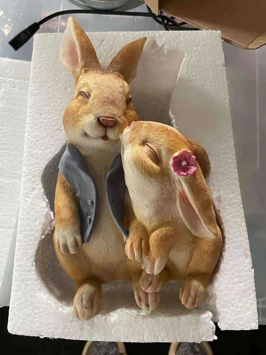 New bunny statues - Image 2