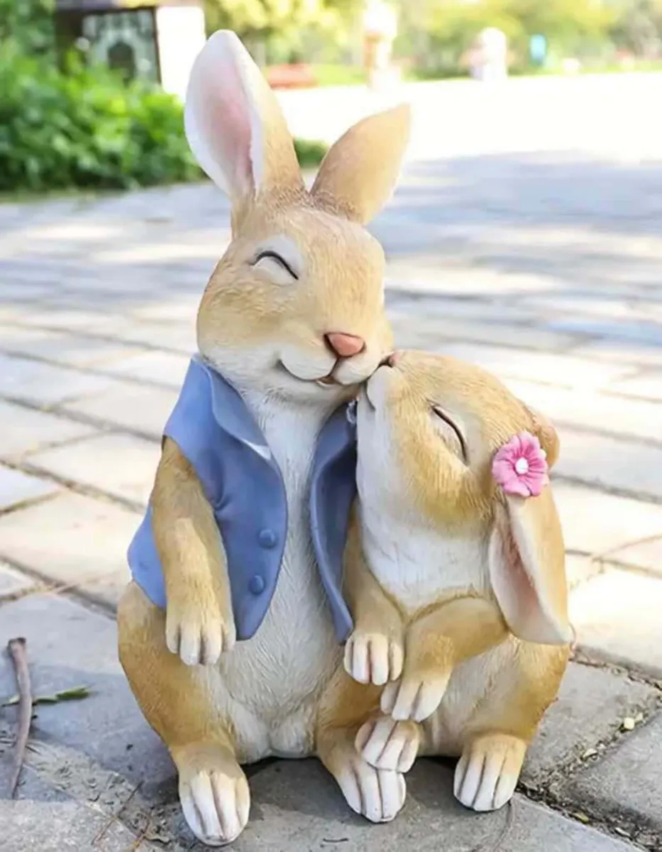 New bunny statues - Image 4