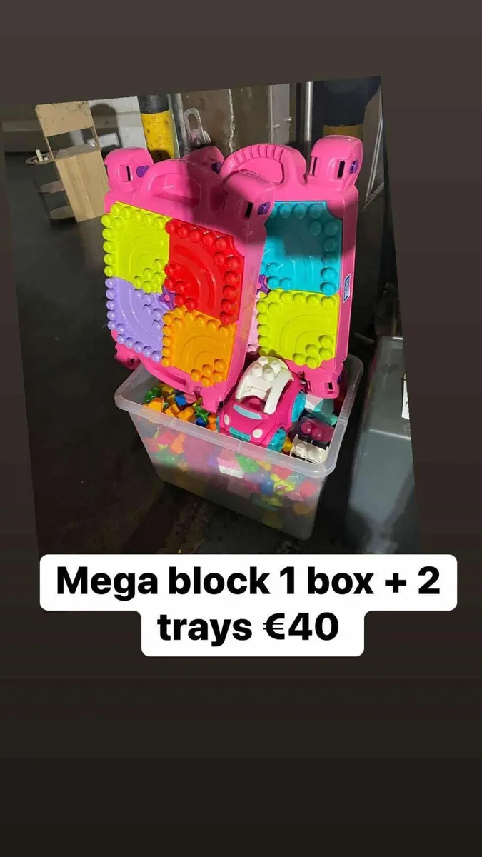 Mega blocks + 2 tray - Image 2