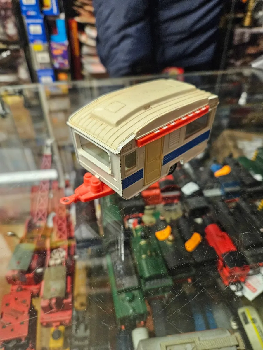 Corgi 1970's Caravan - Image 2