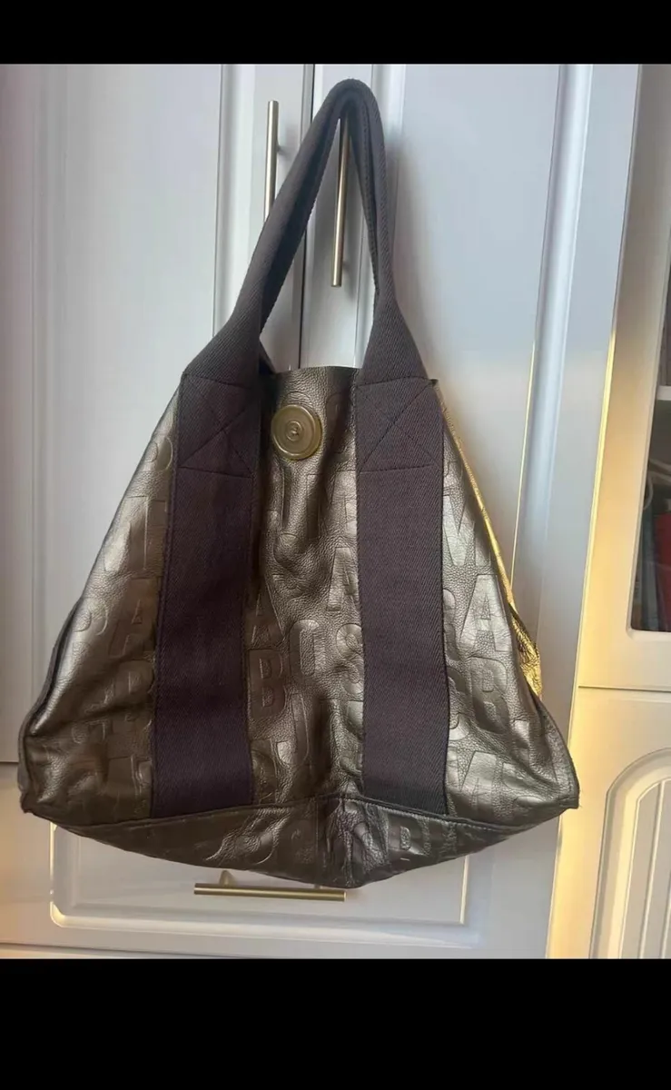 Marc Jacobs Leather Handbag Wardrobe cleaning - Image 4
