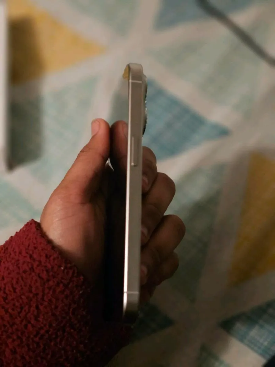 Iphone 15 pro - Image 4