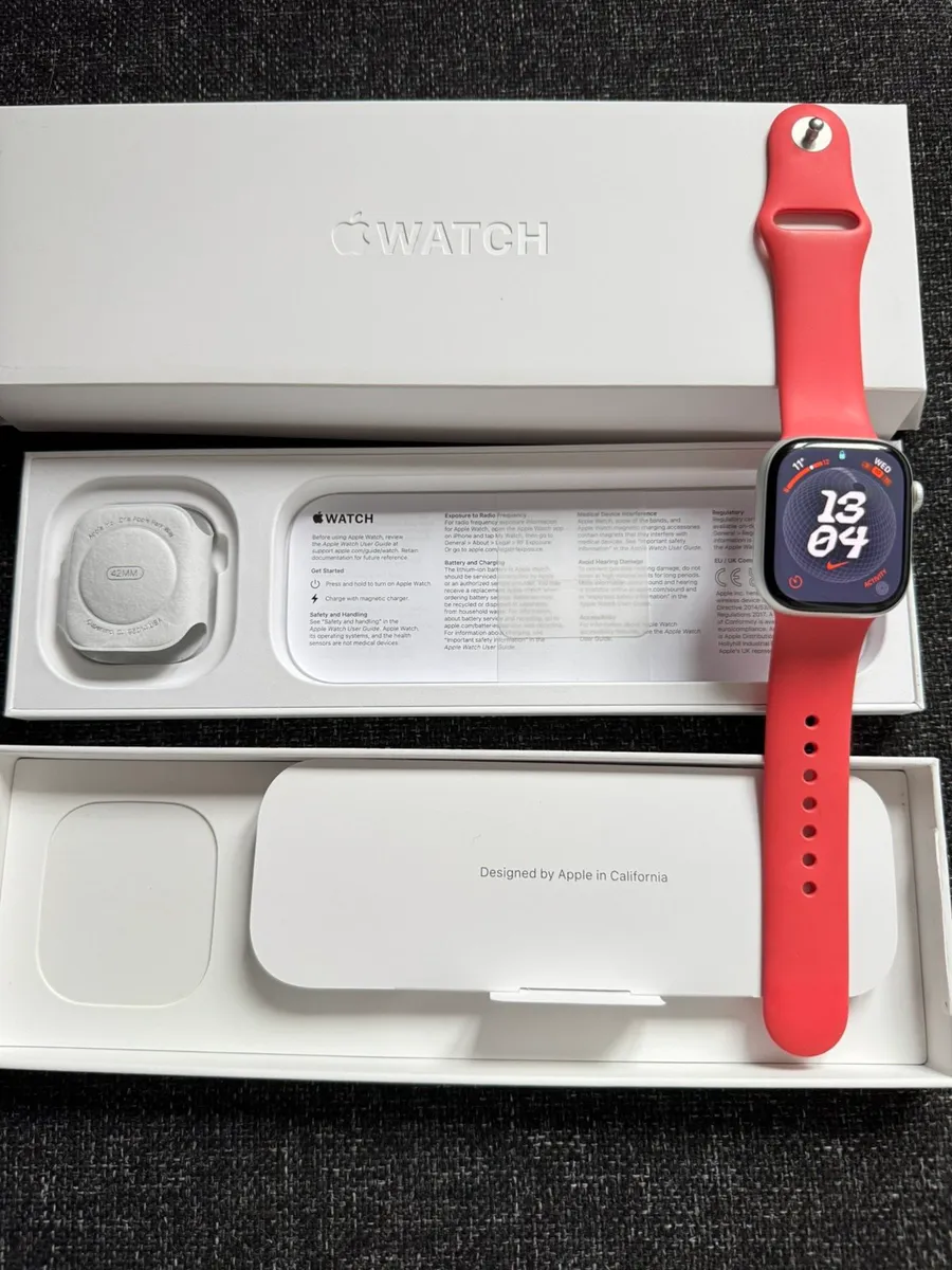 Apple Watch Series 10 42mm GPS, Silver - Image 1