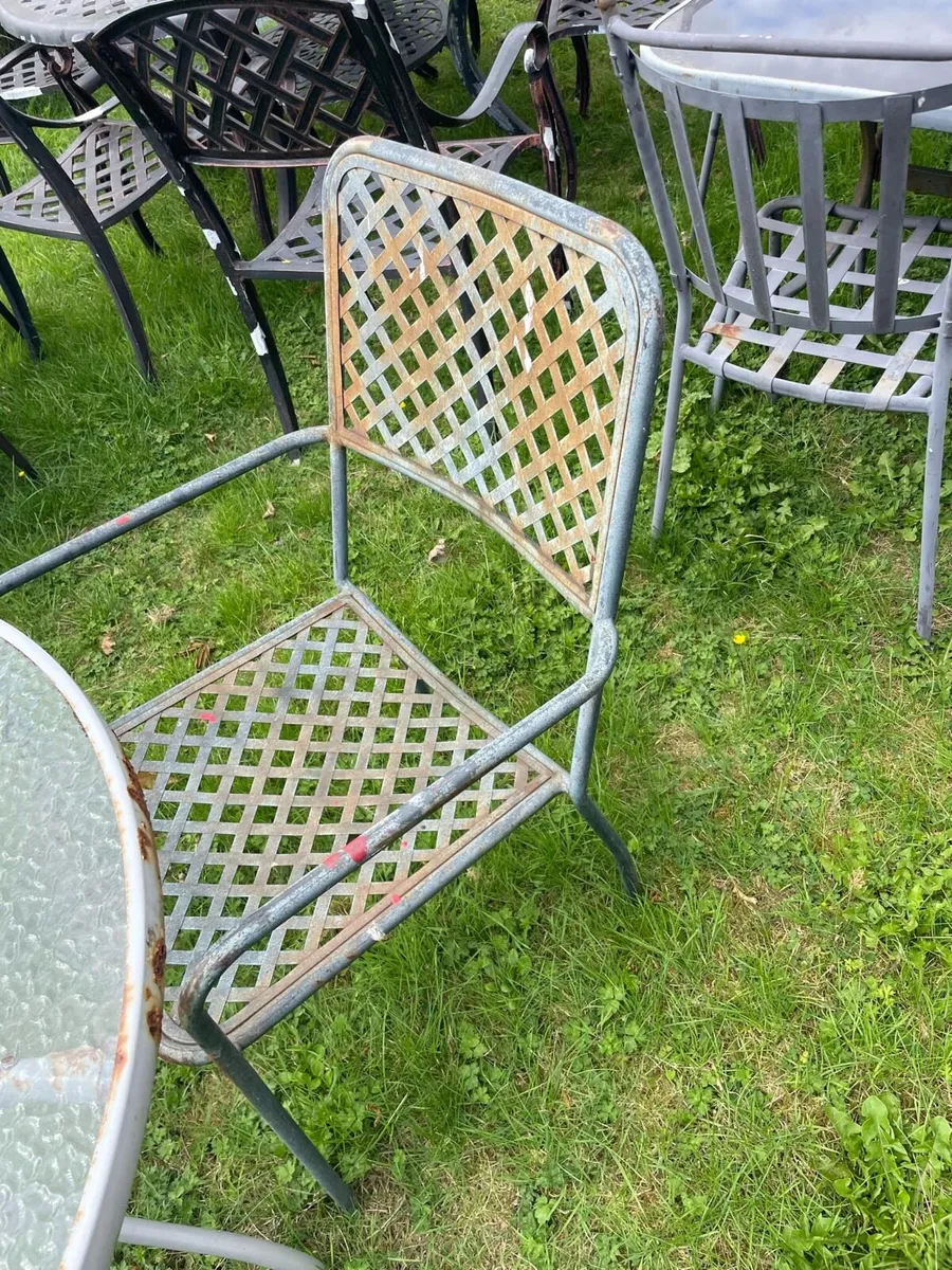Garden table + 2 chairs €50 set - Image 3