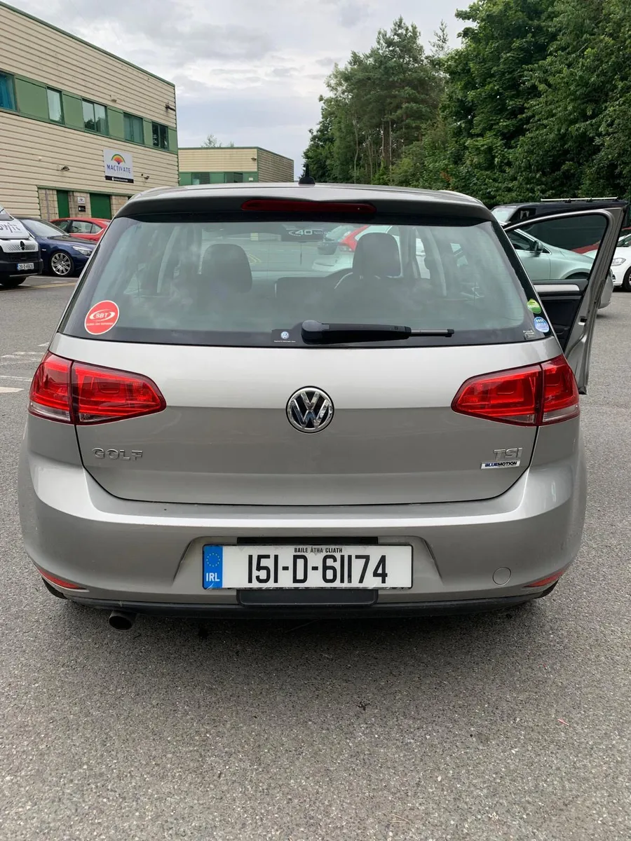 Volkswagen Golf 2015 - Image 1