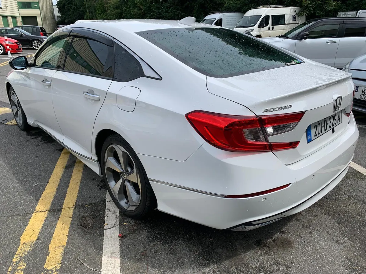 Honda Accord 2020 LOW MILEAGE - Image 3
