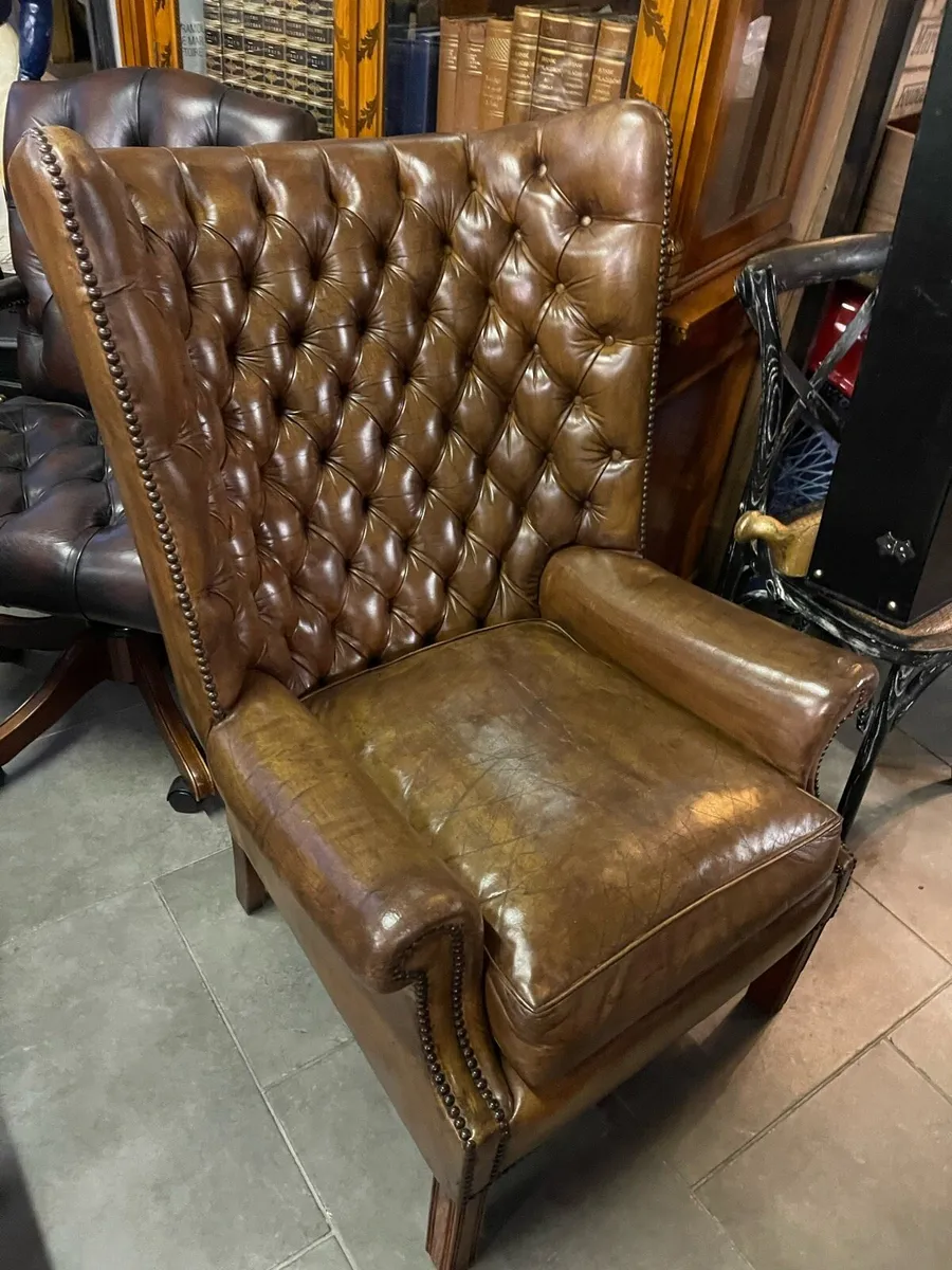 Antique original Chesterfield chair 🎄🎄🎄🎄 - Image 2