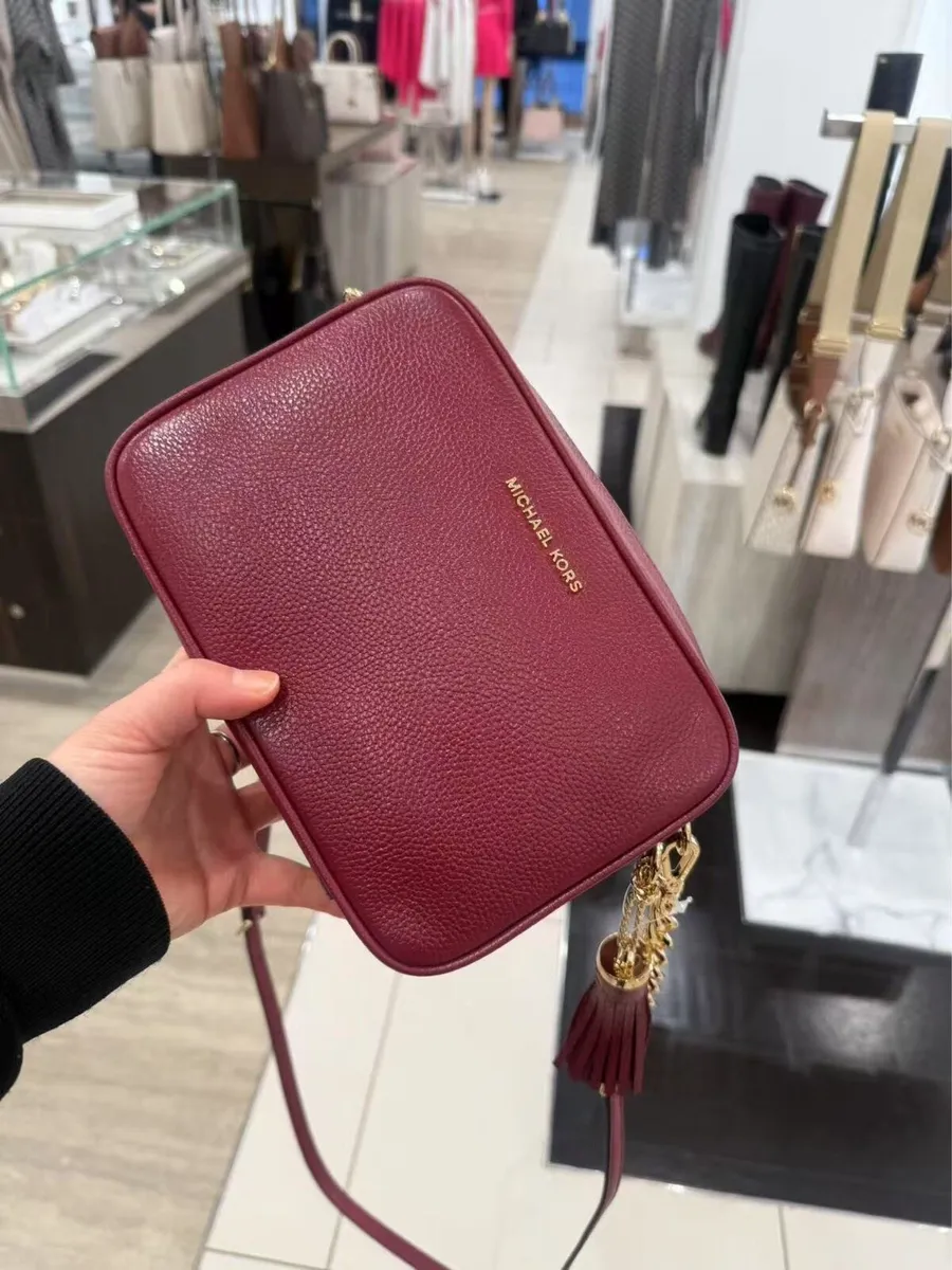 Michael Kors crossbody - Image 1
