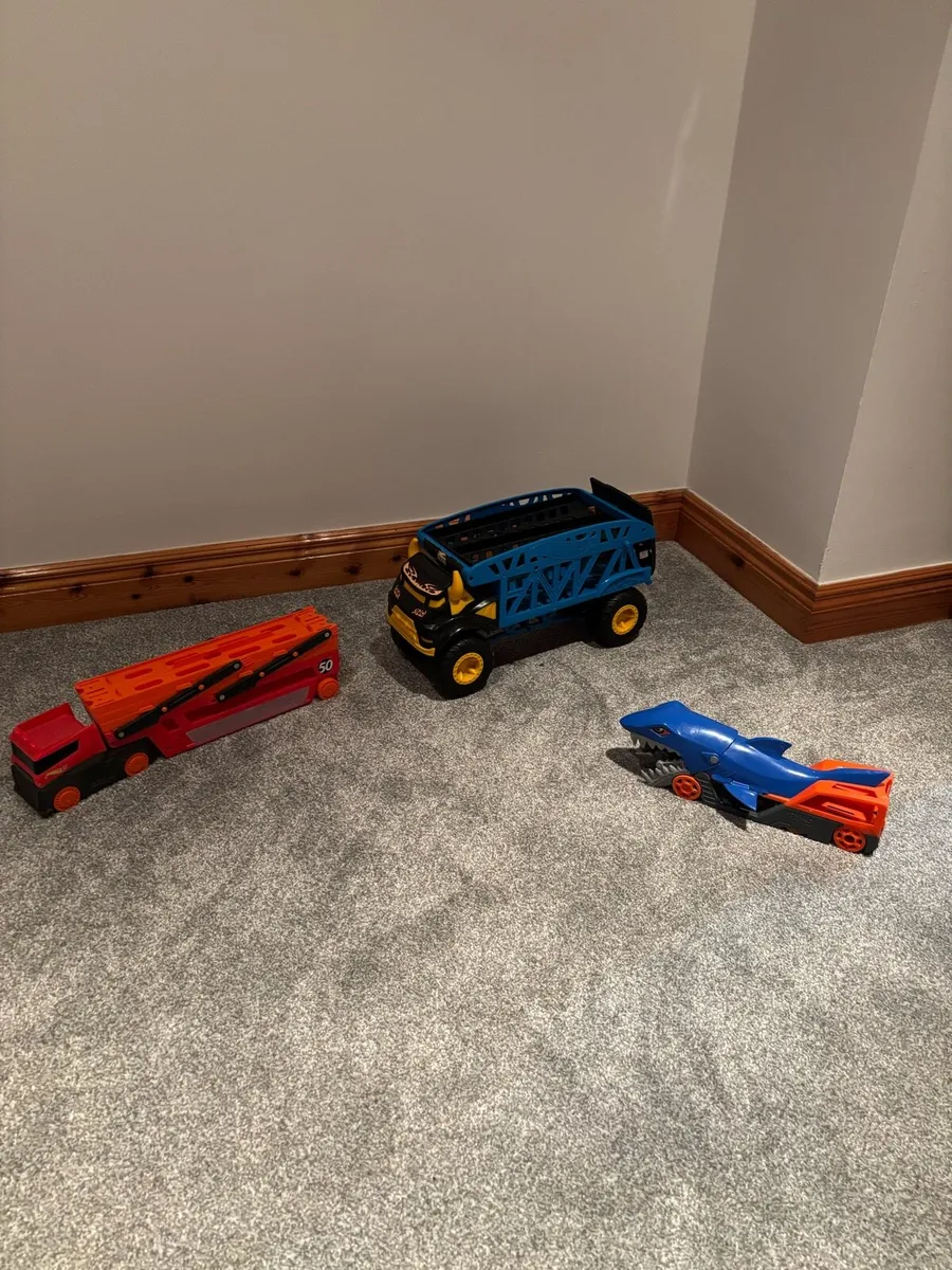 Hot Wheels - Image 1