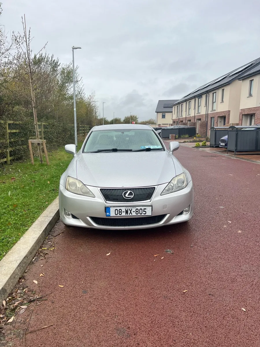 Lexus IS250 - Image 3