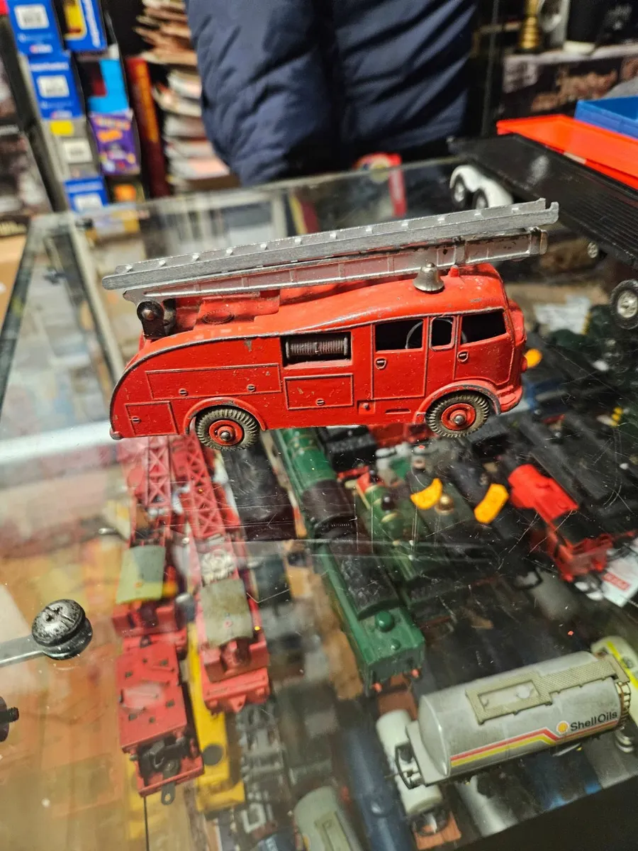 Dinky 1950's Fire Engine - Image 1