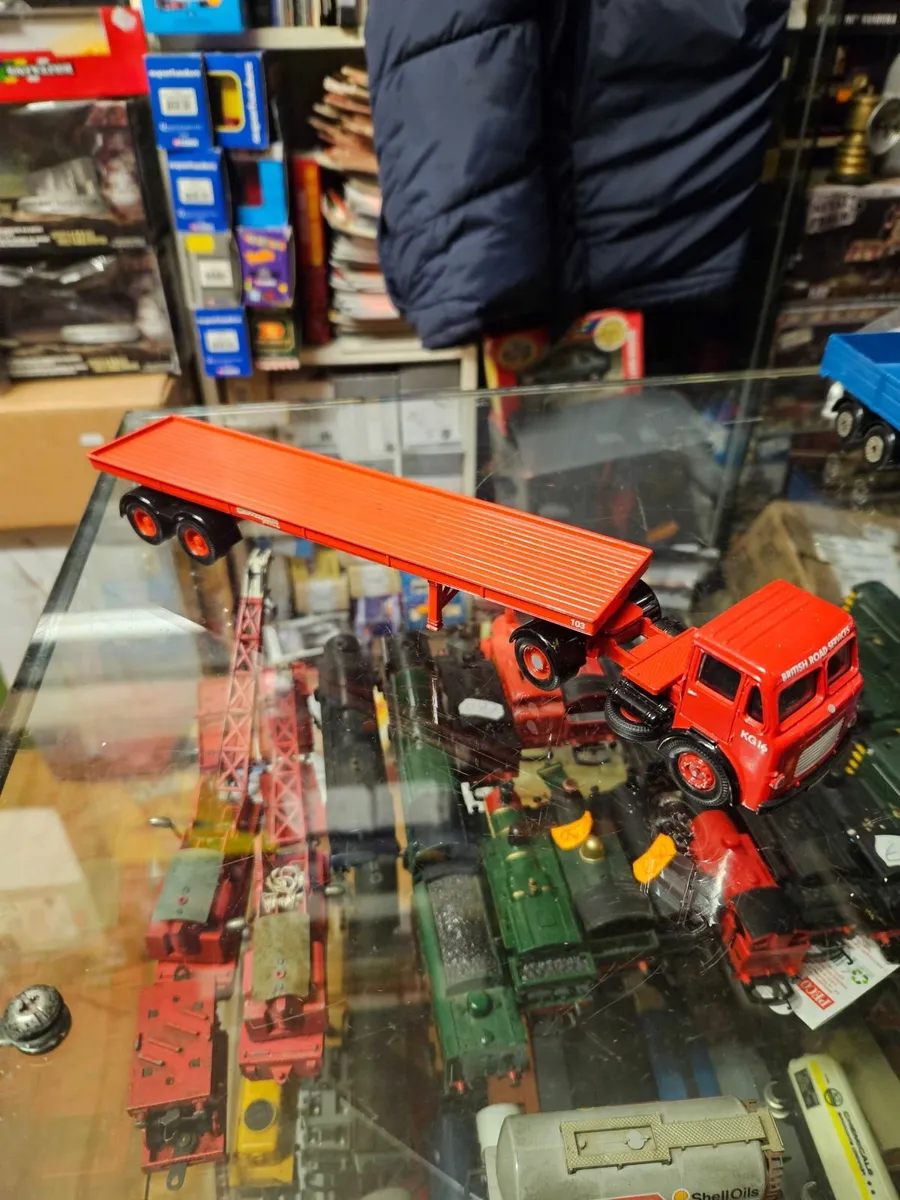 Corgi Leyland Tractor Unit and Trailer 1.50 - Image 2