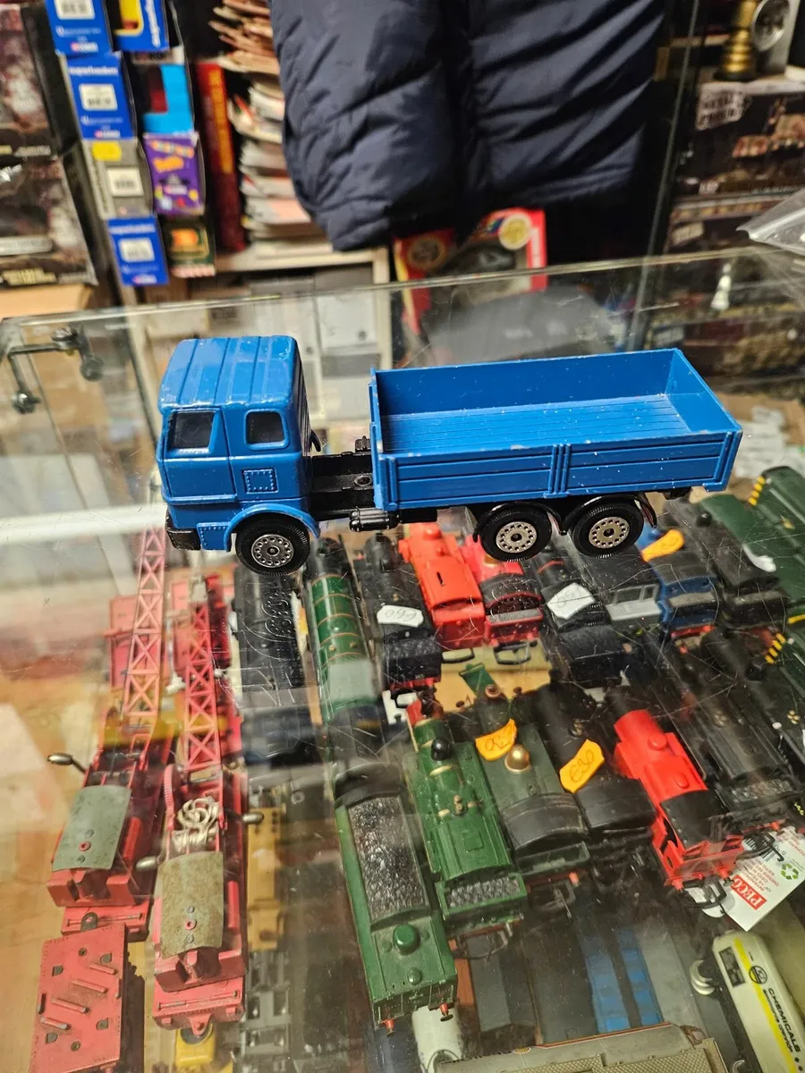 Corgi Conrad Truck - Image 1