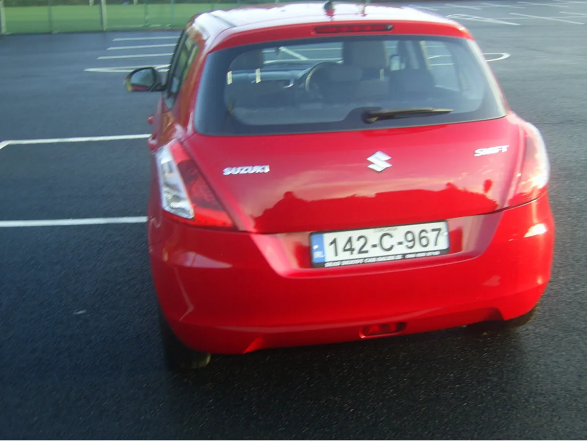 Suzuki Swift SPECIAL EDITION 4DR - Image 4