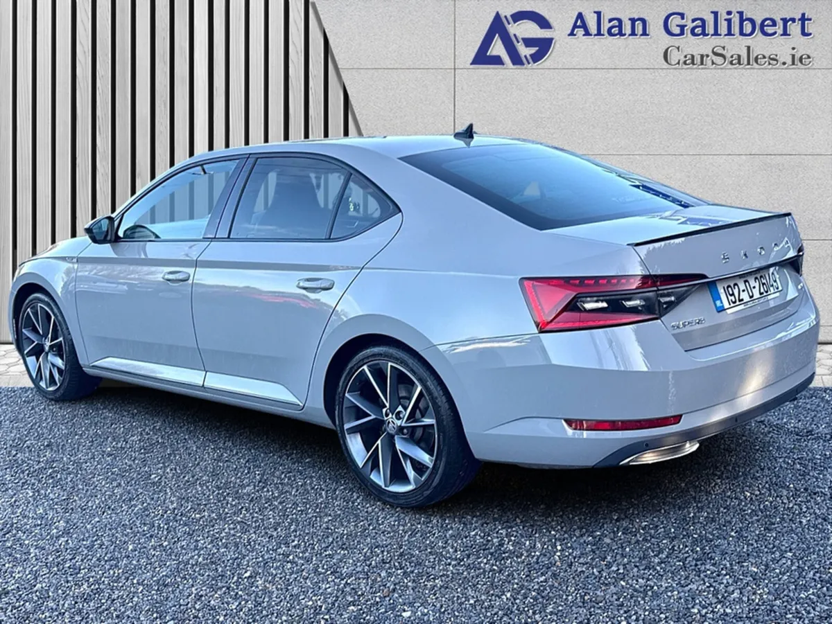 Skoda Superb 2.0 TDI SPORTLINE PLUS 4WD €129 PW - Image 2