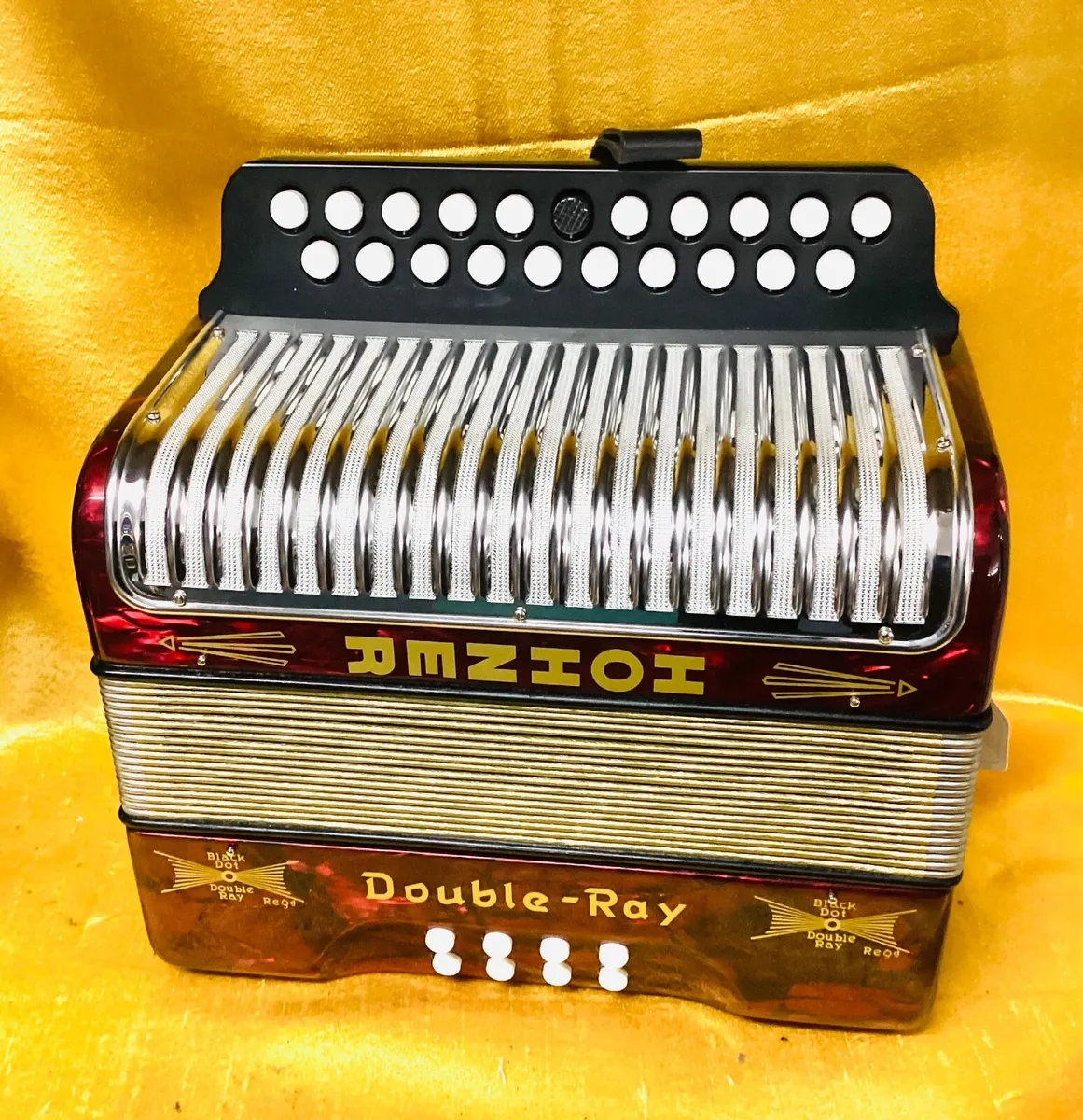 MINT HOHNER B/C BLACK DOT BUTTON ACCORDION - Image 1