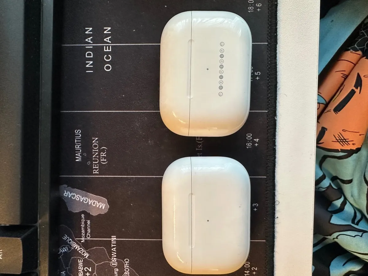 AirPods Pro 2 and Pro 1 (Read Desc) - Image 4