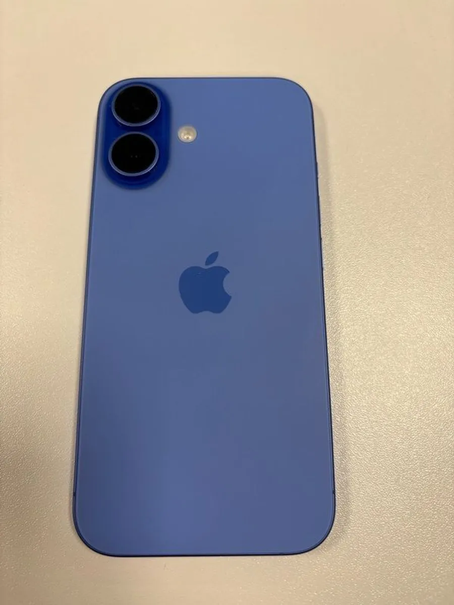 Apple iPhone 16 - Image 3