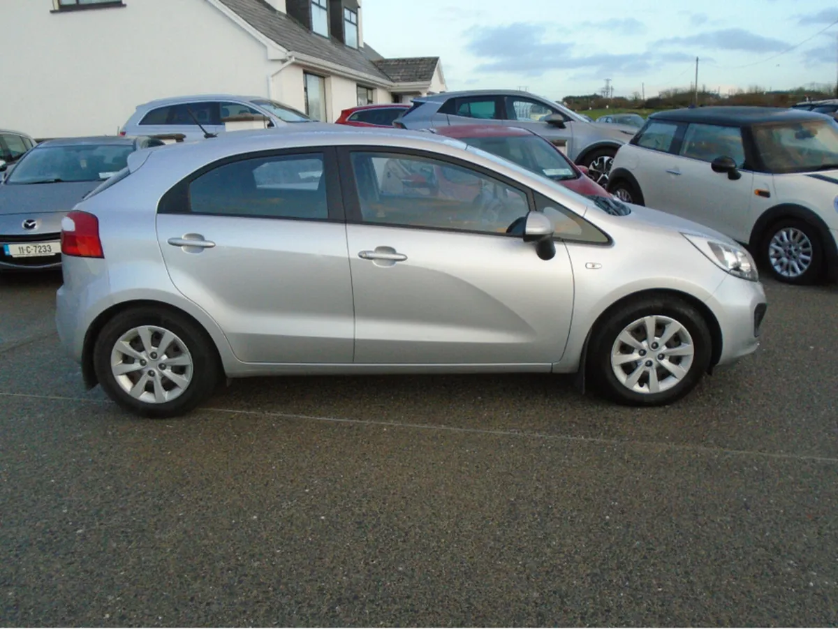 Kia Rio 1.4 5DR Diesel - Image 4