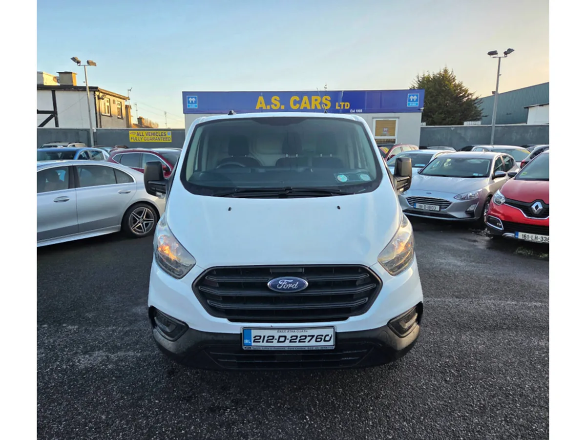Ford Transit Custom LWB 2.0 T ** 1 OWNER IRISH VEH - Image 2