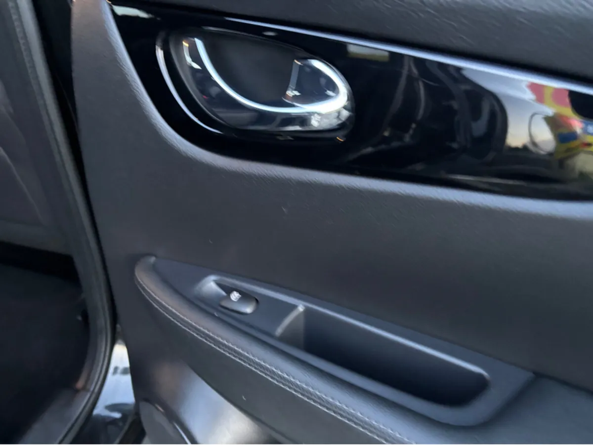 Nissan Qashqai 1.5 DSL SE DCT MY20 4DR - Image 3