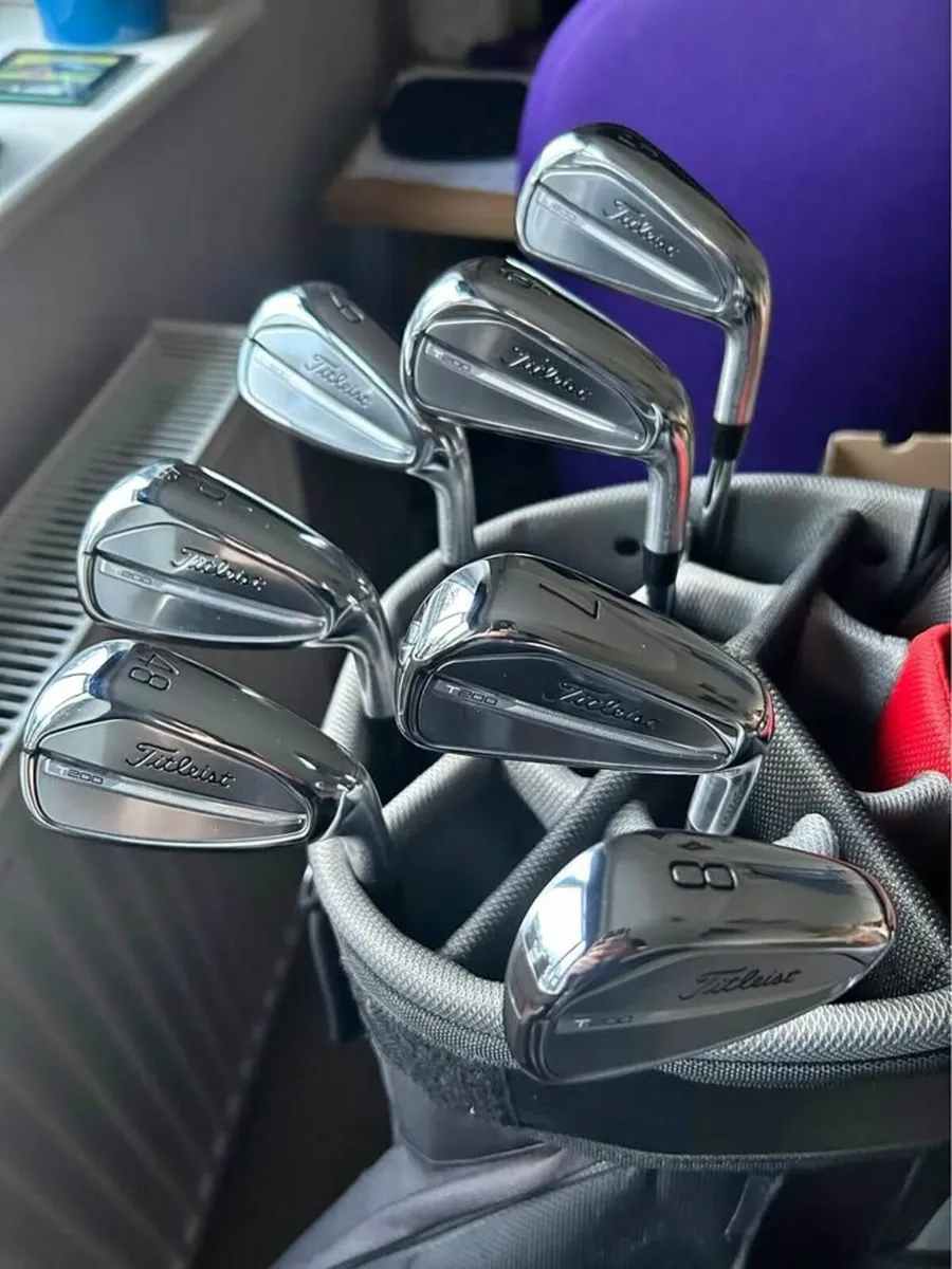 Titleist T200 5PW - Image 1