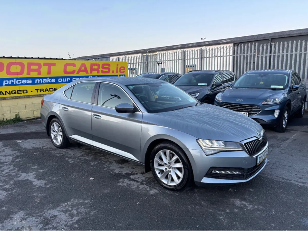 Skoda Superb AMBITION 2.0 TDI 150HP 5DR - Image 1