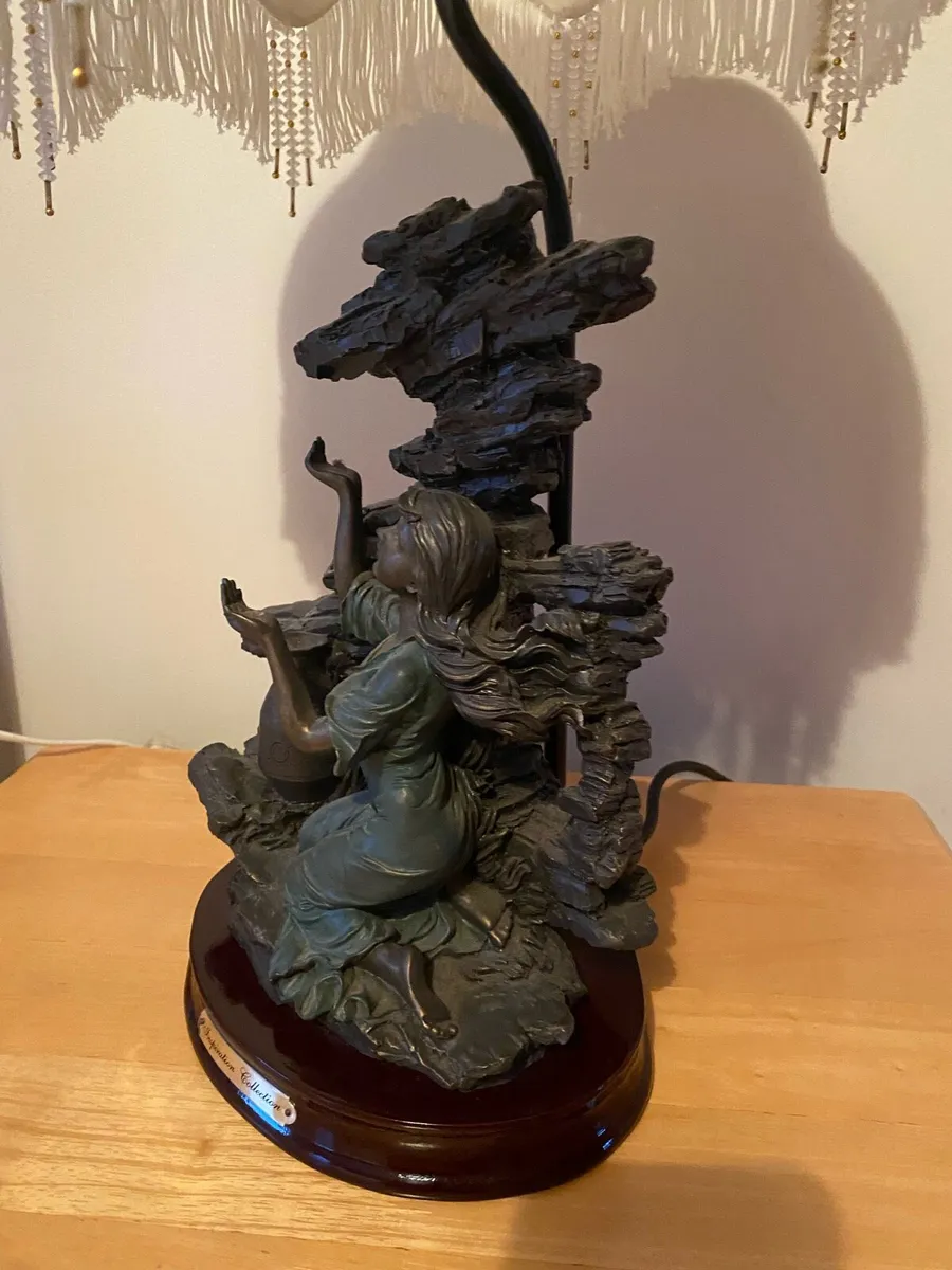 Table Lamp - Image 3