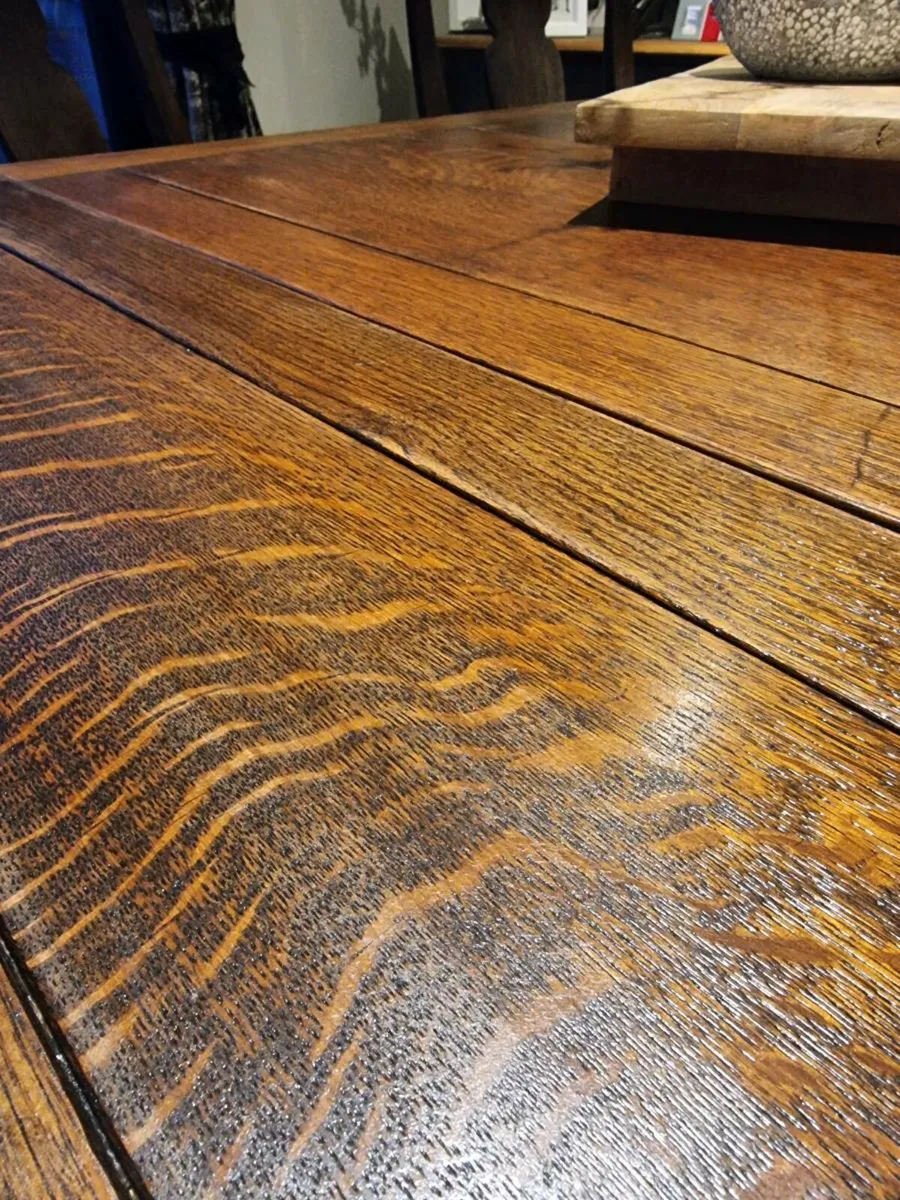 Beautiful Extendable Table, Chairs & Bench €1,200 - Image 2