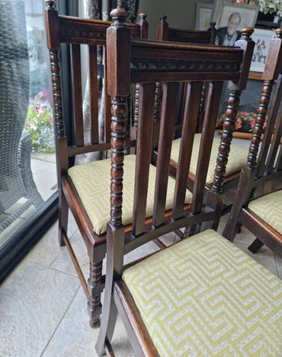 Beautiful Antique Oak Chairs x 4...€295 - Image 4