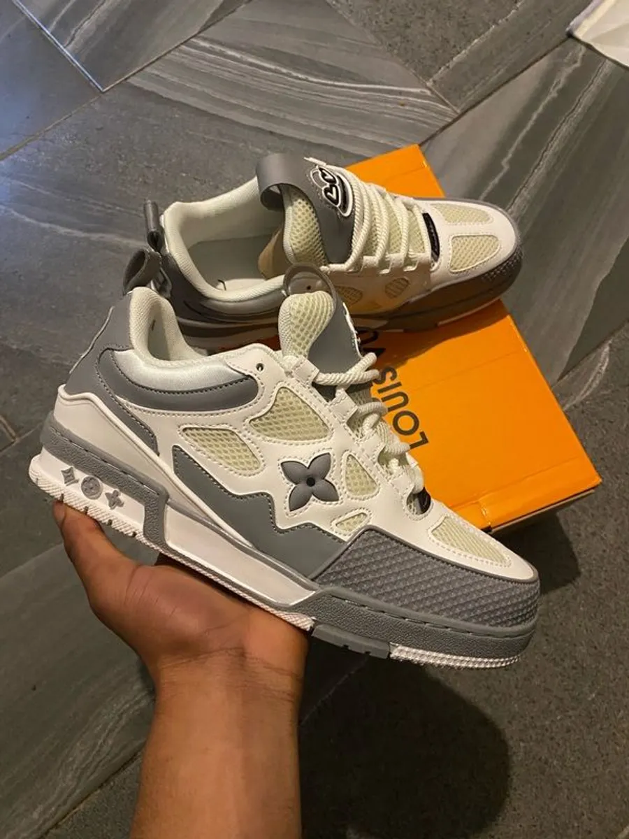 Grey & White Men's LV Skates Shoe - Image 4