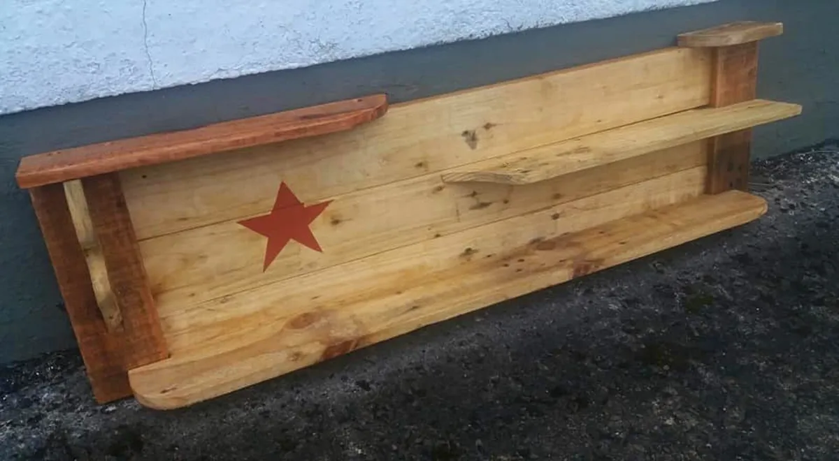 Rustic Americana Staggered floating shelf /display - Image 3