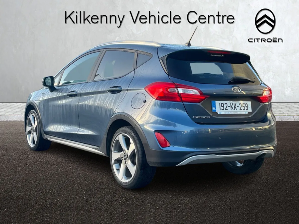 Ford Fiesta ACTIVE 1.0ECOB 100PS M6 5DR 4DR - Image 2