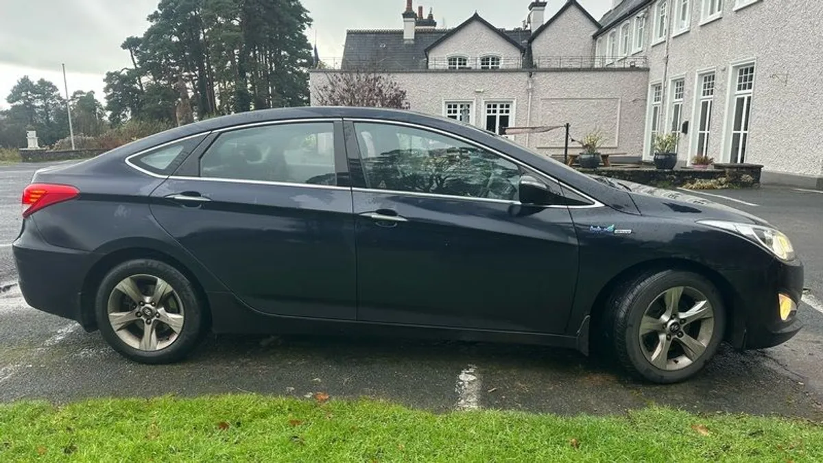 2013 Hyundai I40 - Image 2