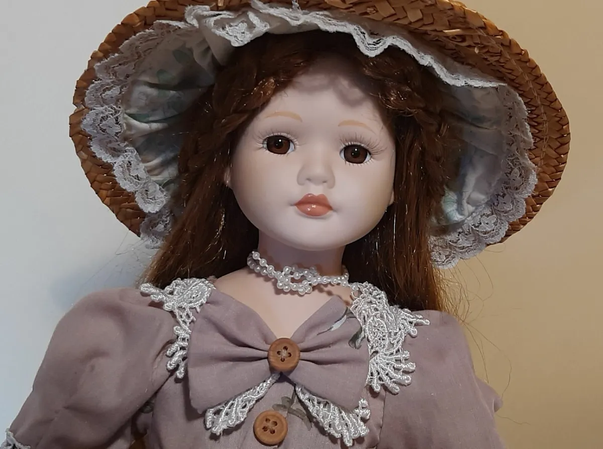 Porcelain dolls - Image 1