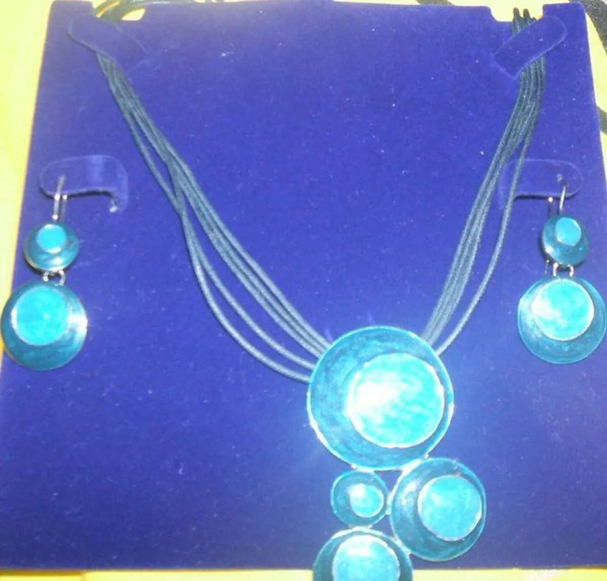 Necklace - Image 3